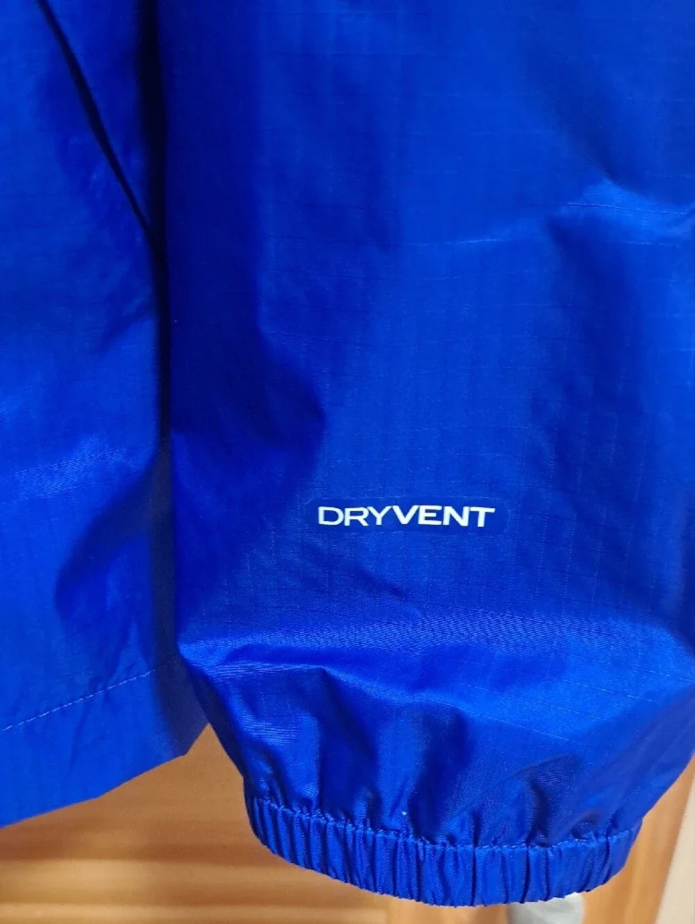 The North Face Blue Hooded Packable Rain Jacket Boys Size XL 18/20